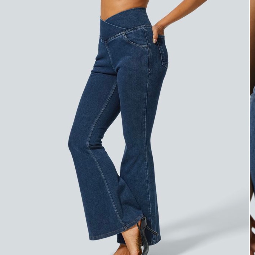 Halara Flex High Waisted Crossover Pocket Washed Stretchy Flare Jeans sz XS - Picture 3 of 5